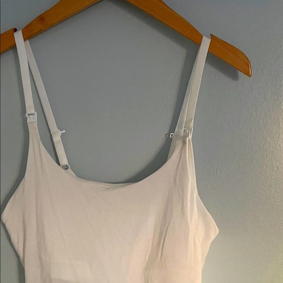 GAP White Nursing Tank - Picture 1 of 5